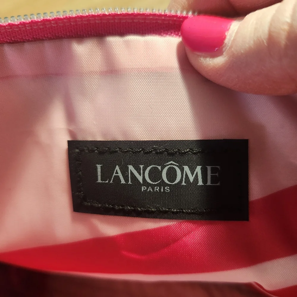Lancome Black/Hot Pink/White Make-Up Bags Set Of Two‎